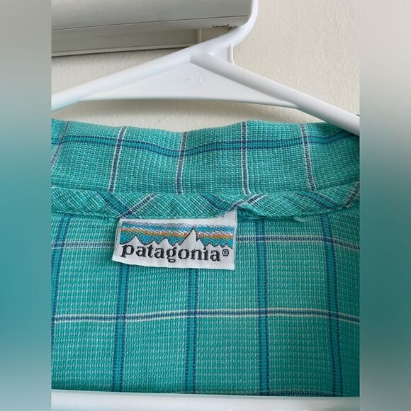 Patagonia Button Down Shirt Mens - Picture 6 of 6